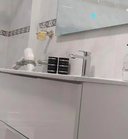 Moderno Y Luminoso 2 Con Todas Comodidades En Ciudad Apartamento Pontevedra